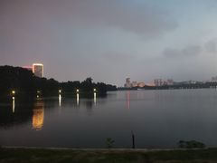 -MOMENT湖景餐厅(解放路店)