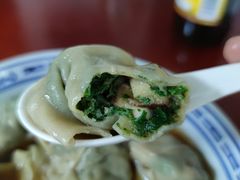 半菜半肉-古徽州馄饨店(宝安路店)