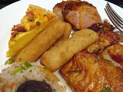 -圣丰索菲特·2 On 988 Café 自助餐厅