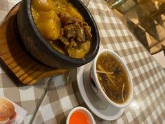-新大咀港式茶餐厅(宝山万达店)