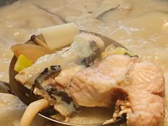 -陈大锅·岳阳鱼馆·地道岳阳菜(美食街店)