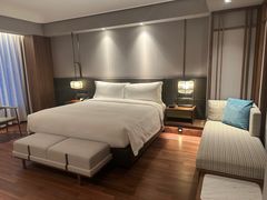 -上海虹桥祥源希尔顿酒店
