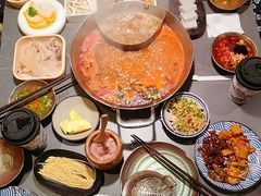 -楠小云·云南鲜菌·鲜牛自助火锅(九眼桥店)