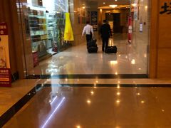 -张家界大成山水国际大酒店