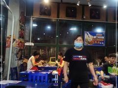 -马路边边串串香(苗栗路店)