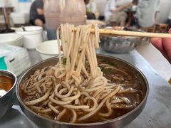 -正宗杨记普洱酸醋米线(总店)
