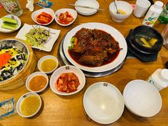 -喇喇排骨火锅·传统韩式脊骨汤(望京西园总店)