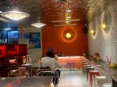 -赣南粉局·江西小炒·锅气炒粉(巴黎春天店)