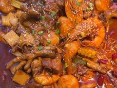 -徐记小怪兽肉蟹煲(中央大街店)