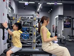 -AK健身普拉提拉伸私教馆(中八店)