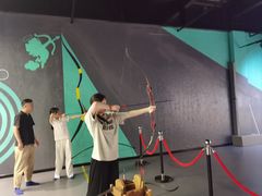 -极限PLAY运动娱乐新世界·团建派对潮玩休闲馆·室内蹦极高空游乐园