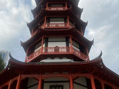-绳金塔