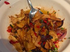 -三湘四水正宗湘菜(君峰路店)