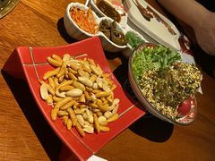-肉魁屋·烧肉·烧鸟·酒场(高新店)