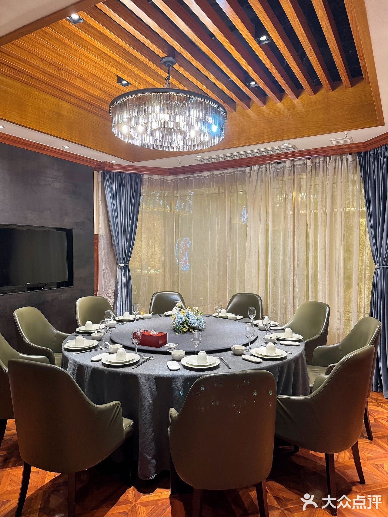 去顺德太远，来这家吃粤菜吧 