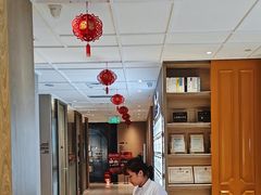 -柏乐口腔医院·舒适化无痛种植牙中心(东盟商务区院)
