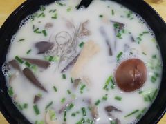 -津津老鸭粉丝馆(正东路店)