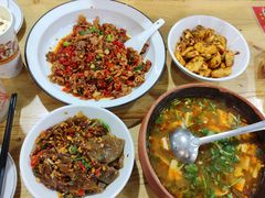 -笨罗卜浏阳菜馆(太平街店)
