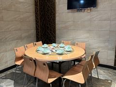 -荣基四海一家·家常菜·海鲜大排档(新安店)