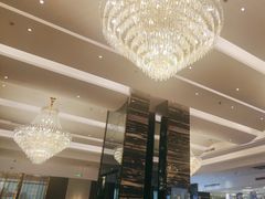 -万龙洲海鲜(大兴绿地缤纷城店)