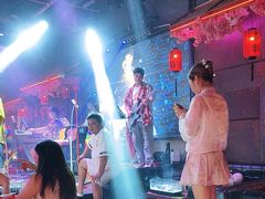 -喜鹊音乐酒馆(西街店)