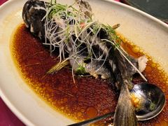 油泼黑头-青岛富力艾美酒店-乐美中餐厅创意胶东菜