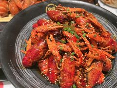 -肥肥虾庄·金牌油焖大虾(汉口城市广场店)