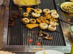 -马路牙子地桌烤肉(工体店)