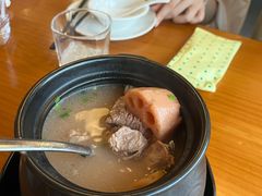 -莲餐厅·湖北菜·潜江小龙虾店(愚园路店)