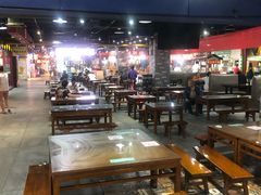 大堂-食上东新街美食街区(民乐新都会店)