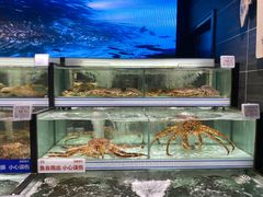 -胖东来生活广场(健康路店)