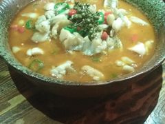 -胡桃里音乐餐厅(陶溪川店)(川湘赣菜·世界百大酒庄直供红酒·音乐表演)