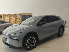 -小鹏汽车上海吴中路销售服务中心