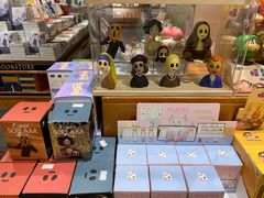 -西西弗书店&矢量咖啡(凯德晶萃广场店)