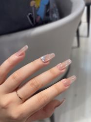 -瞧·享轻奢美甲美睫