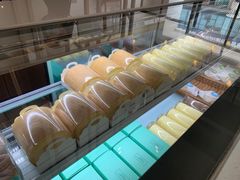 -顶东面包花园·生日蛋糕(世博店)