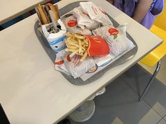 -麦当劳(驿坂服务区B区店)