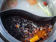 -马路边边·成都串串(翠柏路店)
