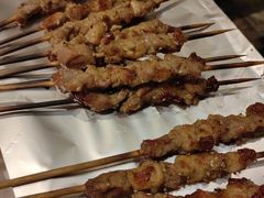 -喝丢一只鞋海鲜烧烤·海肠捞饭(市场店)