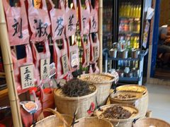 -刘淑芬·活鱼铁锅炖(北京首店)