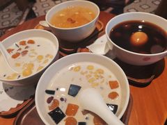桂圆银耳桃胶-彬媽糖水(万象天地店)