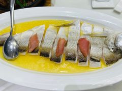 -万龙洲海鲜(大兴绿地缤纷城店)