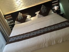 大床房-西湖茶墅