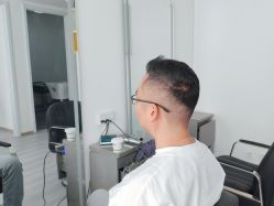 -LILI·HAIR SALON理理造型