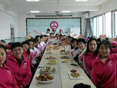 -爱月宝月嫂·育儿嫂(哈尔滨总店)