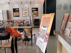 大堂-派乐汉堡·炸鸡(北戴河火车站店)