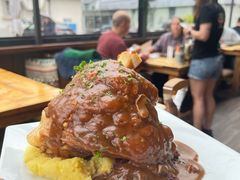 -Husi Bierhaus