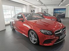 -浙江星杭奔驰4S店(海创园店)