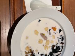-RUXU入续糖水铺与包(卓悦中心店)