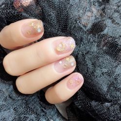 -艾薇美甲美睫